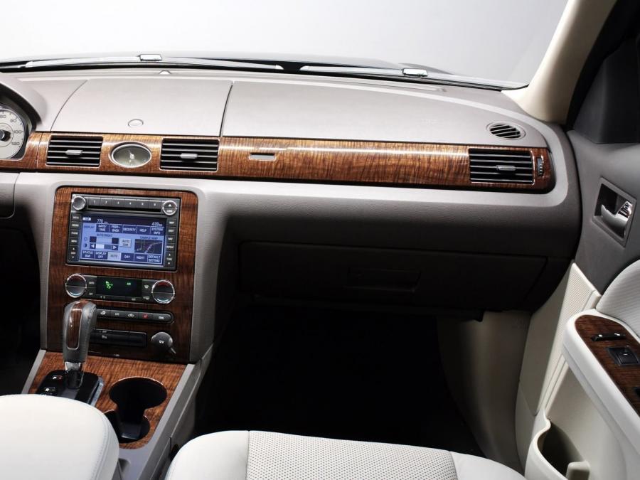  Ford Five Hundred SEL 2008 года  (фото 5 из 19)